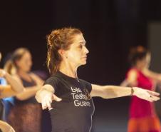 Aula de dança - dia internacional das mulheres 2023