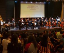 Concerto didático em Pinhais para rede municipal