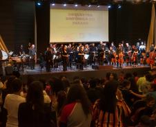 Concerto didático em Pinhais para rede municipal