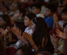 Concerto didático em Pinhais para rede municipal