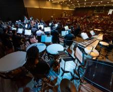 Concerto didático em Pinhais para rede municipal