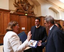 Visita do governador e comitiva da Cultura em Paris, na França