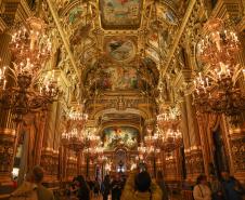 Visita do governador e comitiva da Cultura em Paris, na França