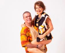 Drica Moraes e Fábio Assunção posando para o espetáculo