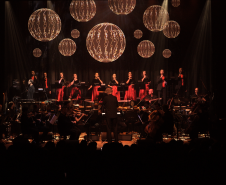 Orquestar e coro