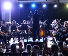 Orquestra Sinfônica do Paraná se apresenta em São José dos Pinhais.  