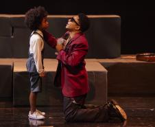 Espetáculo no Guairão apresenta trajetória de Ray Charles 