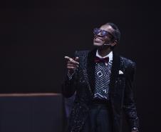 Espetáculo no Guairão apresenta trajetória de Ray Charles 