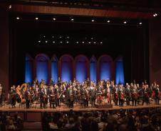 Apresentações de Abertura da Orquestra Sinfônica do Paraná lotam o auditório nos dois dias de concerto. 