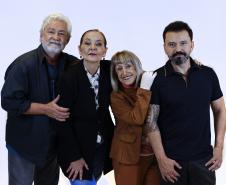 "Desmonte" estreia em Curitiba e expõe a aridez das relações humanas
