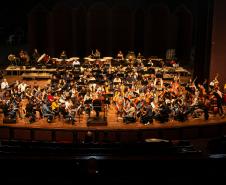 Projeto que leva Orquestra Sinfônica do Paraná para fora do Guaíra forma novas plateias