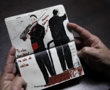 Fã da Orquestra Sinfônica do Paraná e de Beatles, artista ilustra concertos há uma década