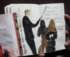 Fã da Orquestra Sinfônica do Paraná e de Beatles, artista ilustra concertos há uma década