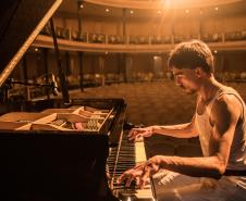 Rock ao Piano celebra os 50 anos de 1975 no Guairinha