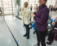 Ex-aluna do Guaíra, primeira bailarina do Philadelphia Ballet retorna para aula especial