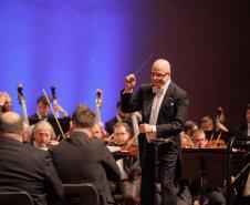 Concertos: mais de 6 mil pessoas celebram os 40 anos da Orquestra Sinfônica do Paraná