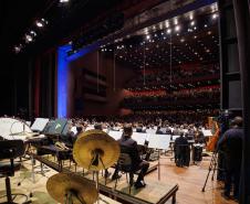 Concertos: mais de 6 mil pessoas celebram os 40 anos da Orquestra Sinfônica do Paraná