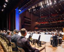 Concertos: mais de 6 mil pessoas celebram os 40 anos da Orquestra Sinfônica do Paraná