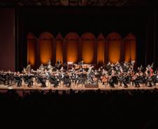 Mais de 4 mil pessoas prestigiaram o concerto da segunda edição da série Ouro da Orquestra Sinfônica do Paraná
