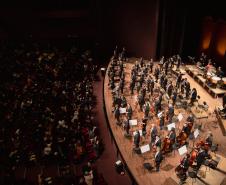 Público de mais de quatro mil pessoas  lota o Guairão  no  Segundo Concerto da Série Ouro da   Orquestra Sinfônica do Paraná 