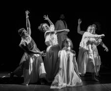 Ave Lola leva Shakespeare ao Guairinha em temporada beneficente