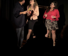 “Alta Temporada – A Comédia” estreia curta temporada no Miniauditório