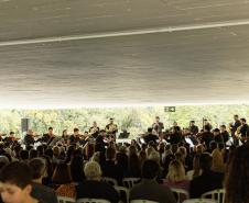 Orquestra Sinfônica do Paraná apresenta  neste sábado (05) a terceira edição do concerto “Mostly Mozart” no Museu Oscar Niemeyer