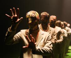 Balé Teatro Guaíra lança simultaneamente novo espetáculo em Curitiba e na Dinamarca