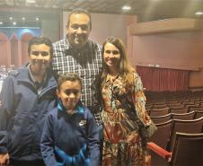 Mais de 1,3 mil pessoas assistem ao Concerto da Orquestra Sinfônica do Paraná com obras de Prokofiev