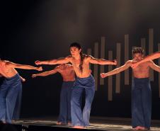 Balé Teatro Guaíra lota duas apresentações em Jacarezinho e emociona público do 20º Festival EnCena