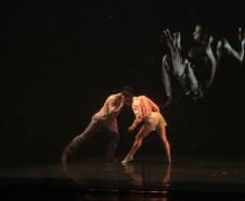 Balé Teatro Guaíra apresenta “Stol” e “V.I.C.A.” no Guairinha