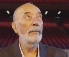 José Basso (1941-2025): um pilar do teatro paranaense e da memória do Teatro Guaíra