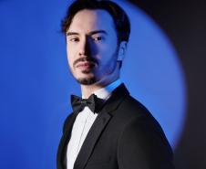 Ilusionista Maicon Clenk apresenta no Guairão: “O Grande Show De Mágica”,  homenagem a história do ilusionismo