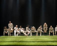 Balé Teatro Guaíra conquista crítica dinamarquesa em turnê internacional