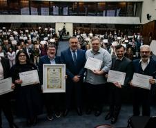 Assembleia Legislativa homenageia os 140 anos do Teatro Guaíra