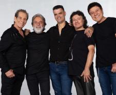  “Nossa Vida é um Palco”: Blindagem celebra 50 anos de carreira no Teatro Guaíra