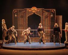 A G2 Cia de Dança Teatro Guaíra levará o espetáculo “GAG – Uma livre adaptação de Heinrich Von Kleist sobre o Teatro de Marionetes” ao Festival de Dança de Londrina, no dia 07 de outubro. 