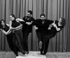 "No Céu da Boca",obra de Jamil Snege é celebrada em montagem no Teatro Zé Maria 