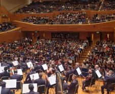 Orquestra Sinfônica do Paraná reúne mil pessoas em concerto inédito em Belo Horizonte