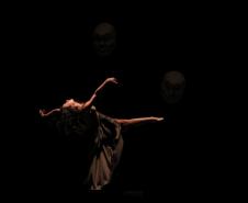 Balé Teatro Guaíra emociona plateia lotada na abertura do Festival de Dança de Londrina