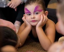  Escola Kaesemodel de Danças apresenta "Homenagem ao Cirque du Soleil" no Guairinha