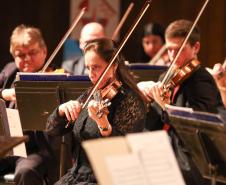 Orquestra Sinfônica do Paraná abre o Festival de Música de Maringá e encanta o público