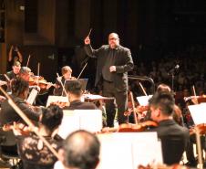 Orquestra Sinfônica do Paraná abre o Festival de Música de Maringá e encanta o público