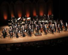 Concerto com Ópera de Paris e Orquestra Sinfônica do Paraná emocionou o público que lotou o auditório Bento Munhoz da Rocha Neto na noite desta quarta-feira (08). 