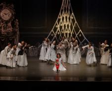 Ingressos a partir de R$10: espetáculos do Teatro Guaíra para ver até o fim do ano