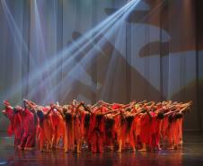 “ALGO/RITMO” tem nova temporada no Guairão; ingressos estão à venda