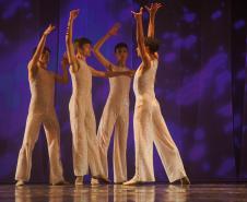 ALGO/RITMO, espetáculo da EDTG está de volta ao palco do Teatro Guaíra.