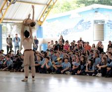 Escola de Dança Teatro Guaíra encerra o ano do projeto Pátios levando arte a mais de 5 mil pessoas