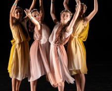  Dhalika Escola de Dança realiza mostra de alunas no Guairinha