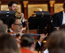 A útima apresentação da Orquestra Sinfônica do Paraná deste ano do projeto "Guaíra para Todos " na Igreja Matriz de Campo Largo.